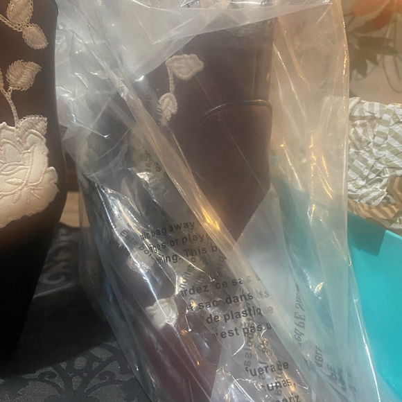 Kate Spade Dalton boots size 9 1/2 - Picture 3 of 4